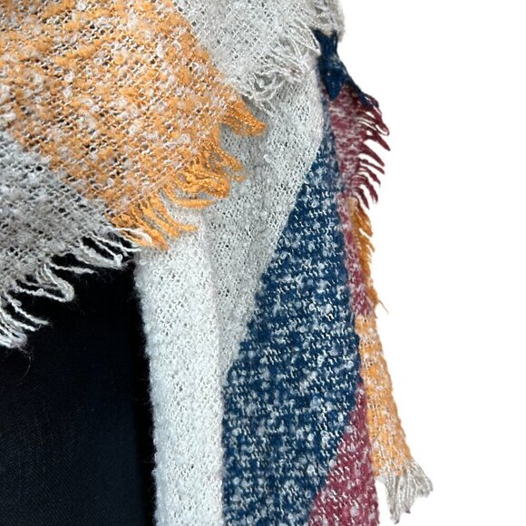 Cozy Soft Women's Wool Long Wrap Scarf OS - Picture 5 of 6